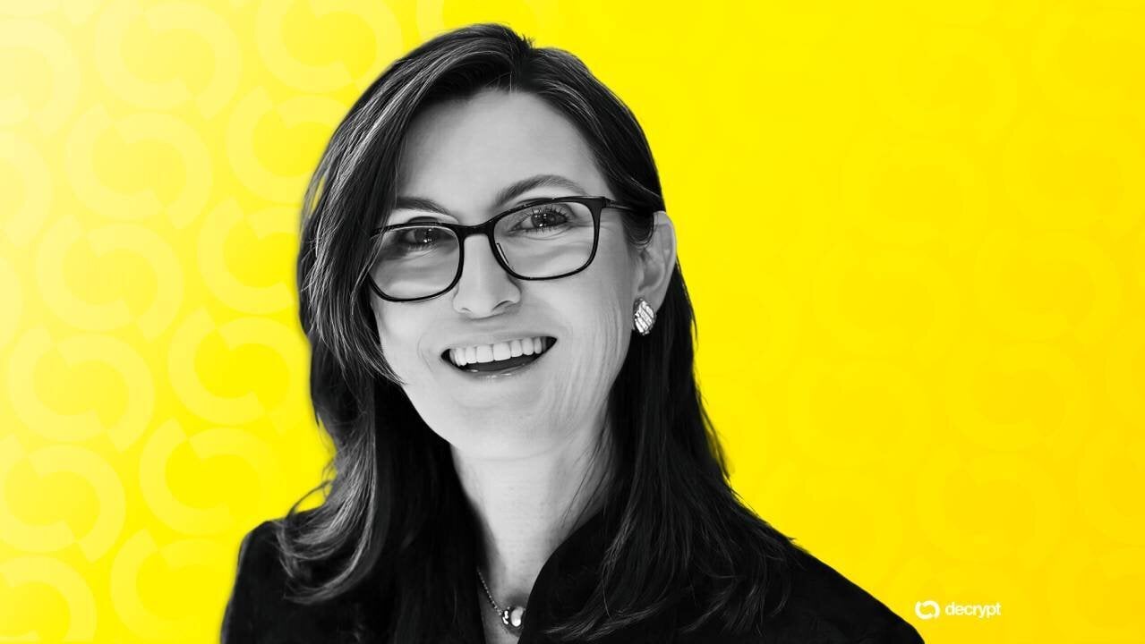 方舟投资逢低布局Coinbase与Robinhood 资产存储策略显现