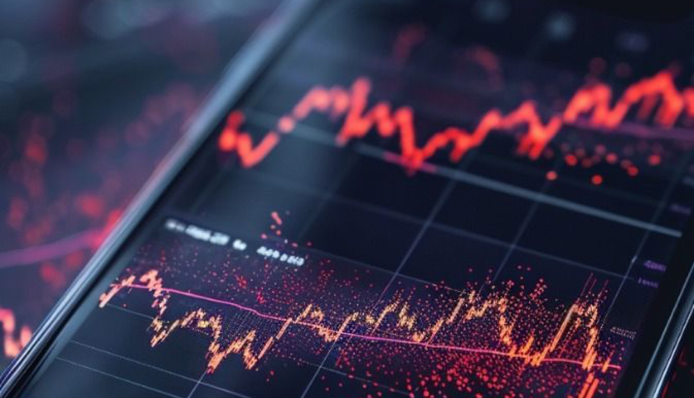 巨鲸吸币27万BTC，比特币迎爆发前夜