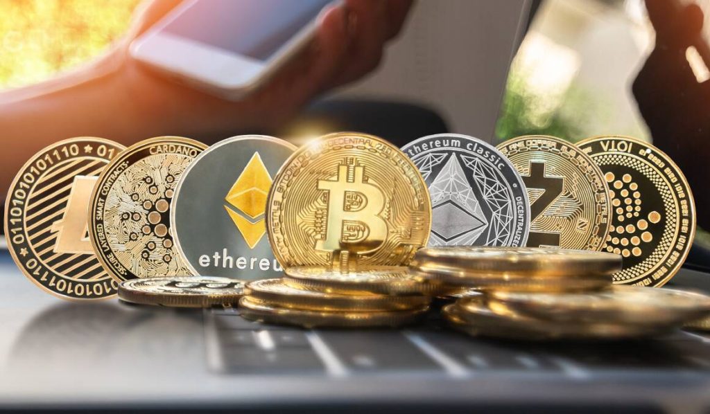 比特币突破8万美元大关，资金持续涌入