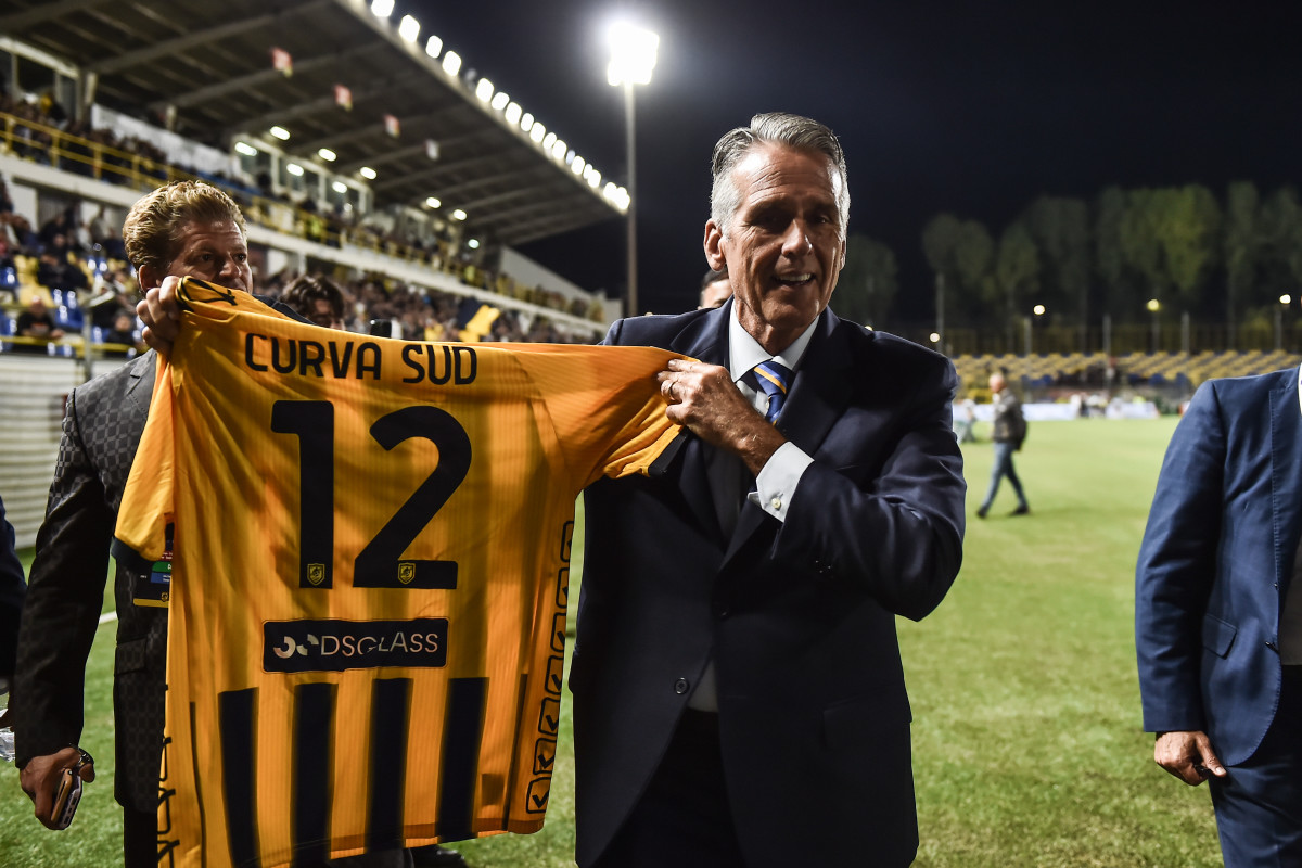 Solmate战略转型引发股价震荡 机构减持加剧市场波动