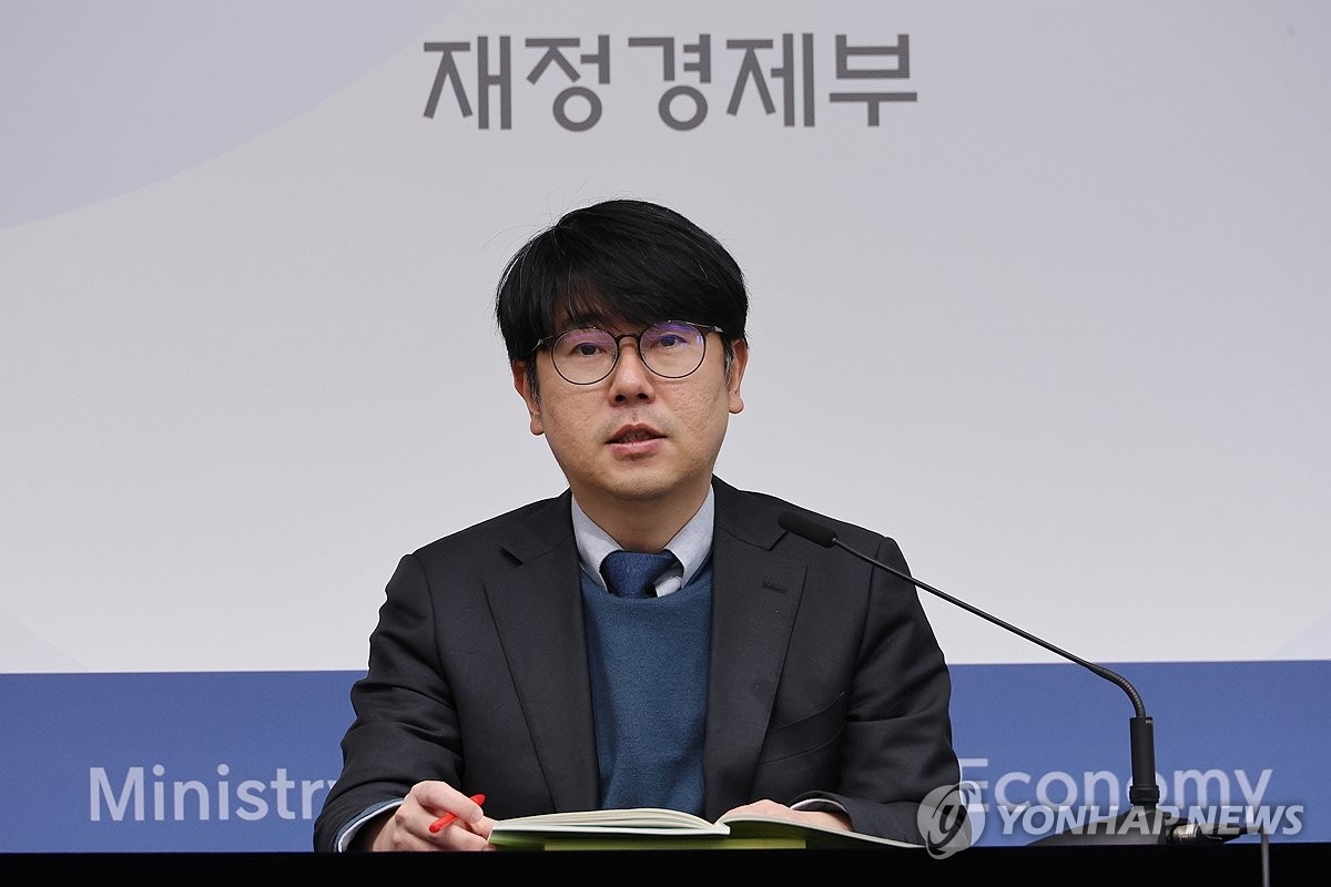 经济复苏遇地缘扰动，政策应对加码蓄势